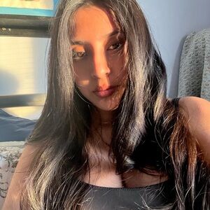 Meet your Posher, Ana